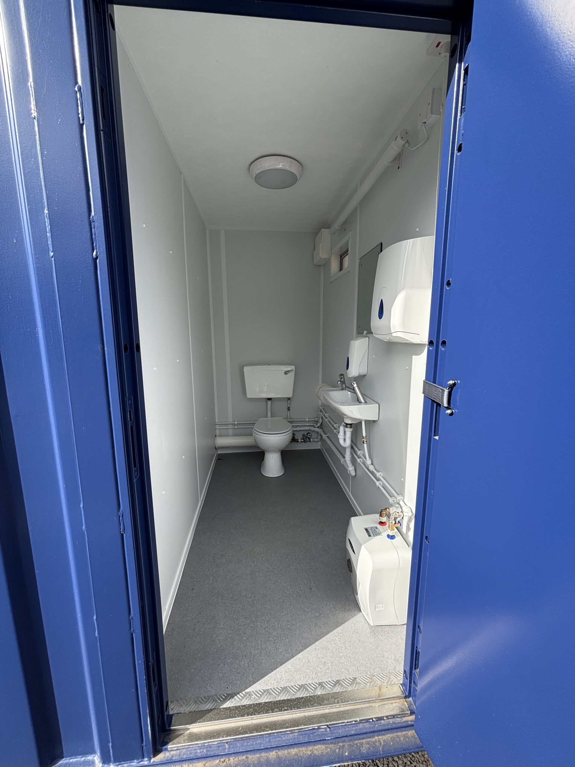 Anti-vandal Mains Toilet Cabins - Image 8