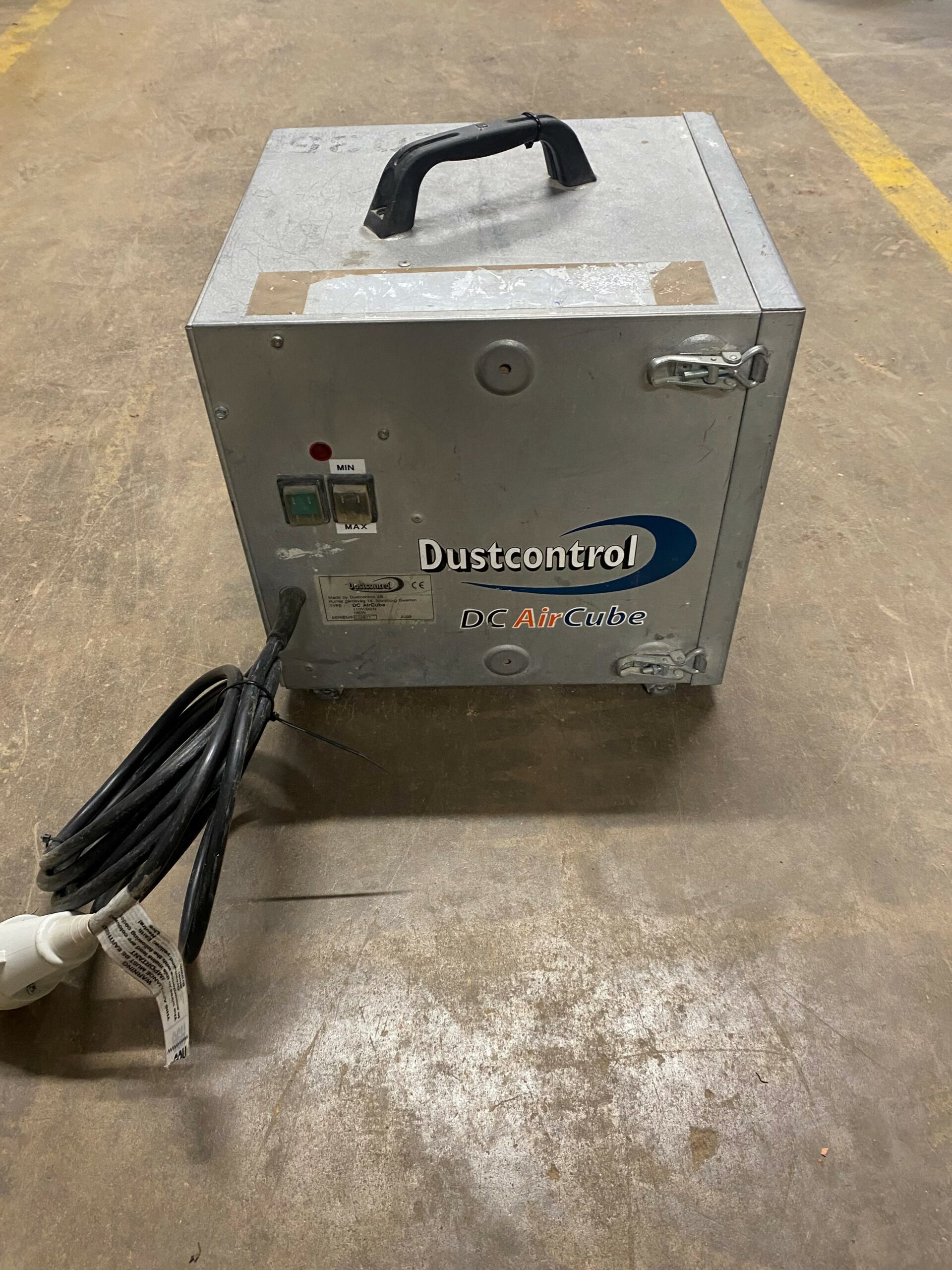 DC400 110V AIR CLEANER - Image 4