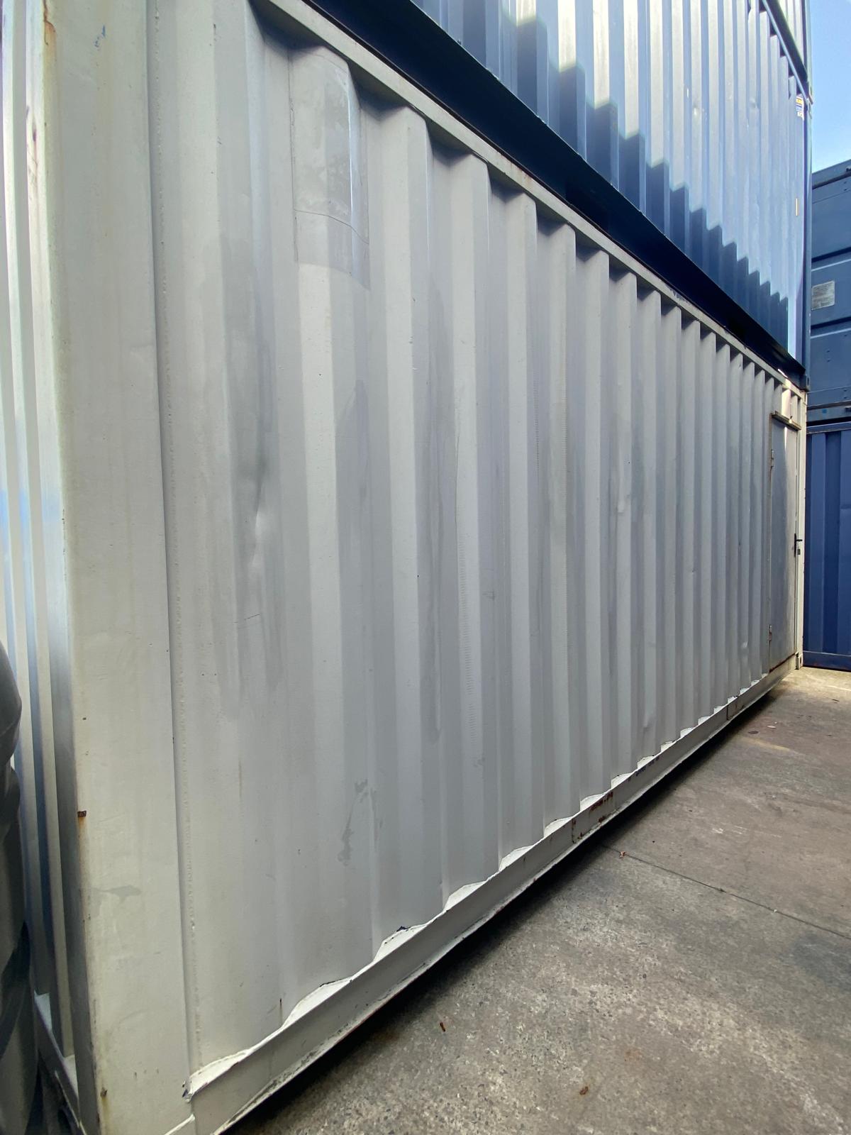 20FT X 8FT 5 CUBICLE ANTI-VANDAL SITE SHOWER - Image 2