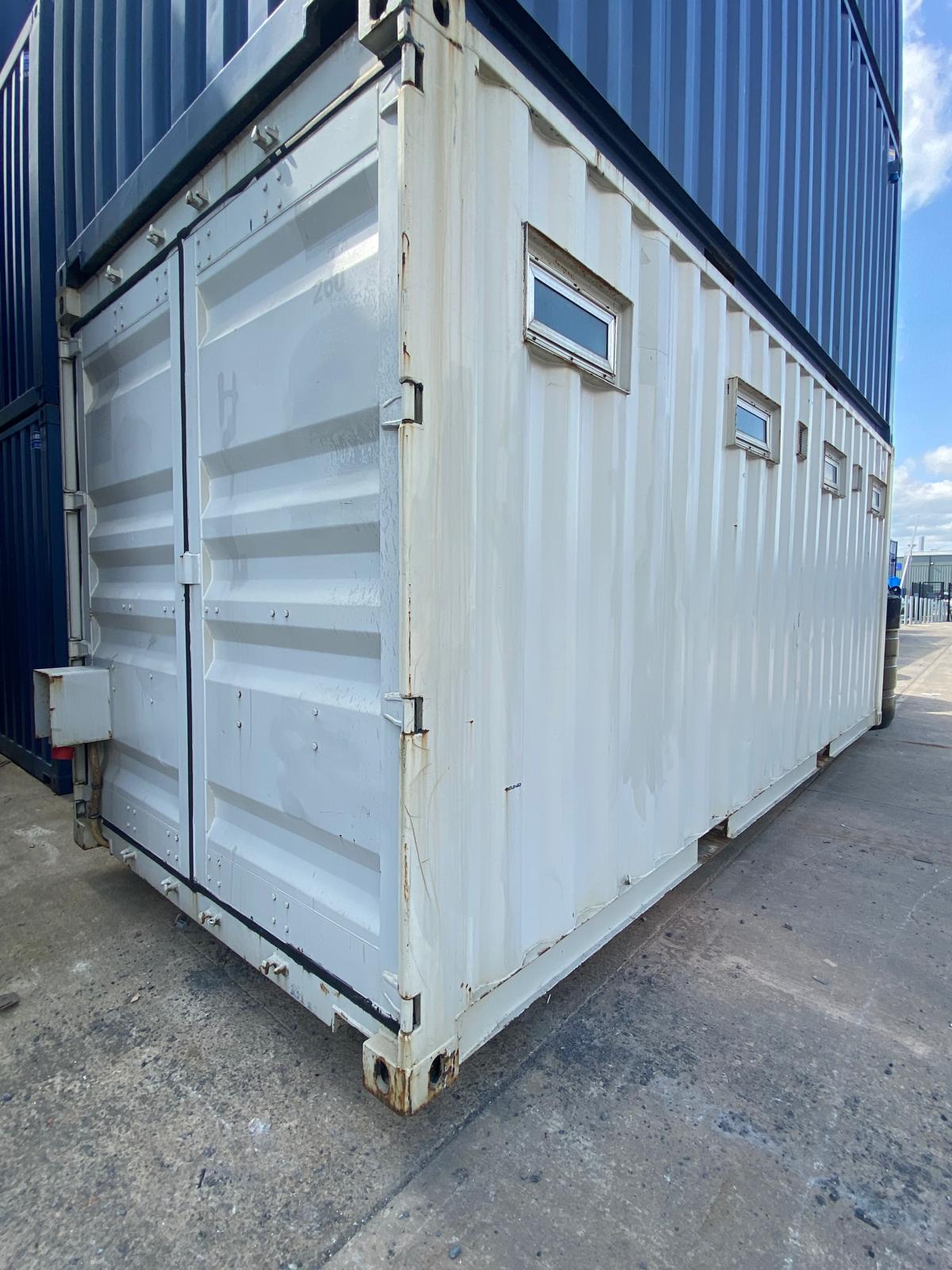 20FT X 8FT 5 CUBICLE ANTI-VANDAL SITE SHOWER