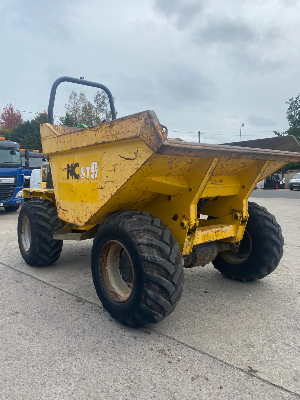 2015 NC ST9E 9T DUMPER
