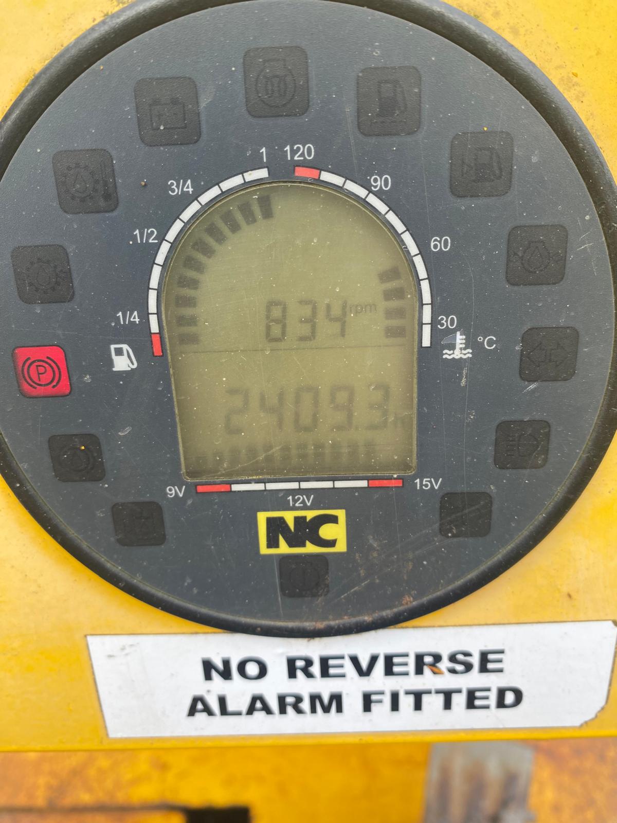 2015 NC ST9E 9T DUMPER - Image 7
