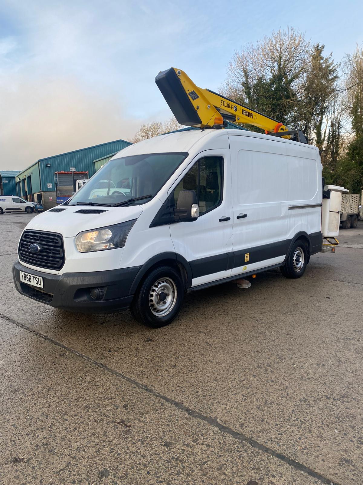 2018 FORD TRANSIT 3.5T 13M VERSALIFT / CPL VAN MOUNT - Image 3