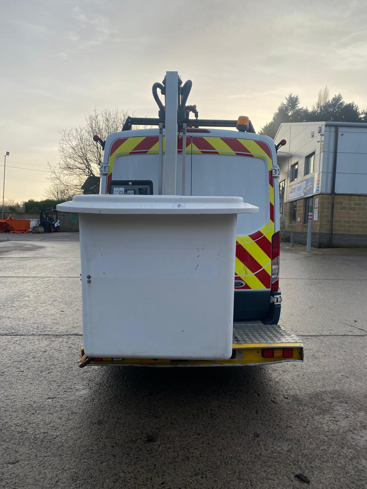 2018 FORD TRANSIT 3.5T 13M VERSALIFT / CPL VAN MOUNT - Image 6
