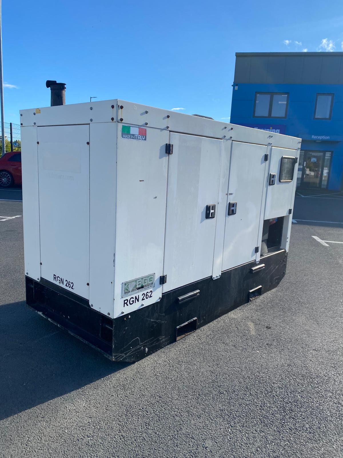 2017 BRUNO GX112FE3 100KVA 3PH SILENCED DIESEL GENERATOR - Image 5