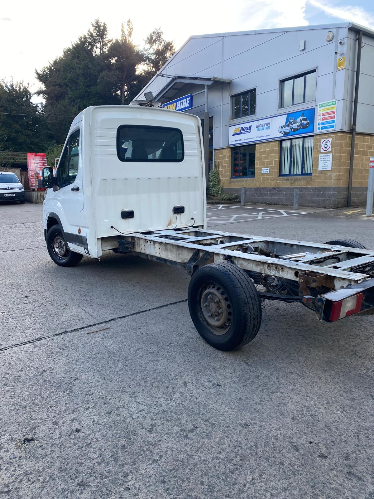 2022 MAXUS DELIVER 9 3.5T CHASSIS CAB - Image 3